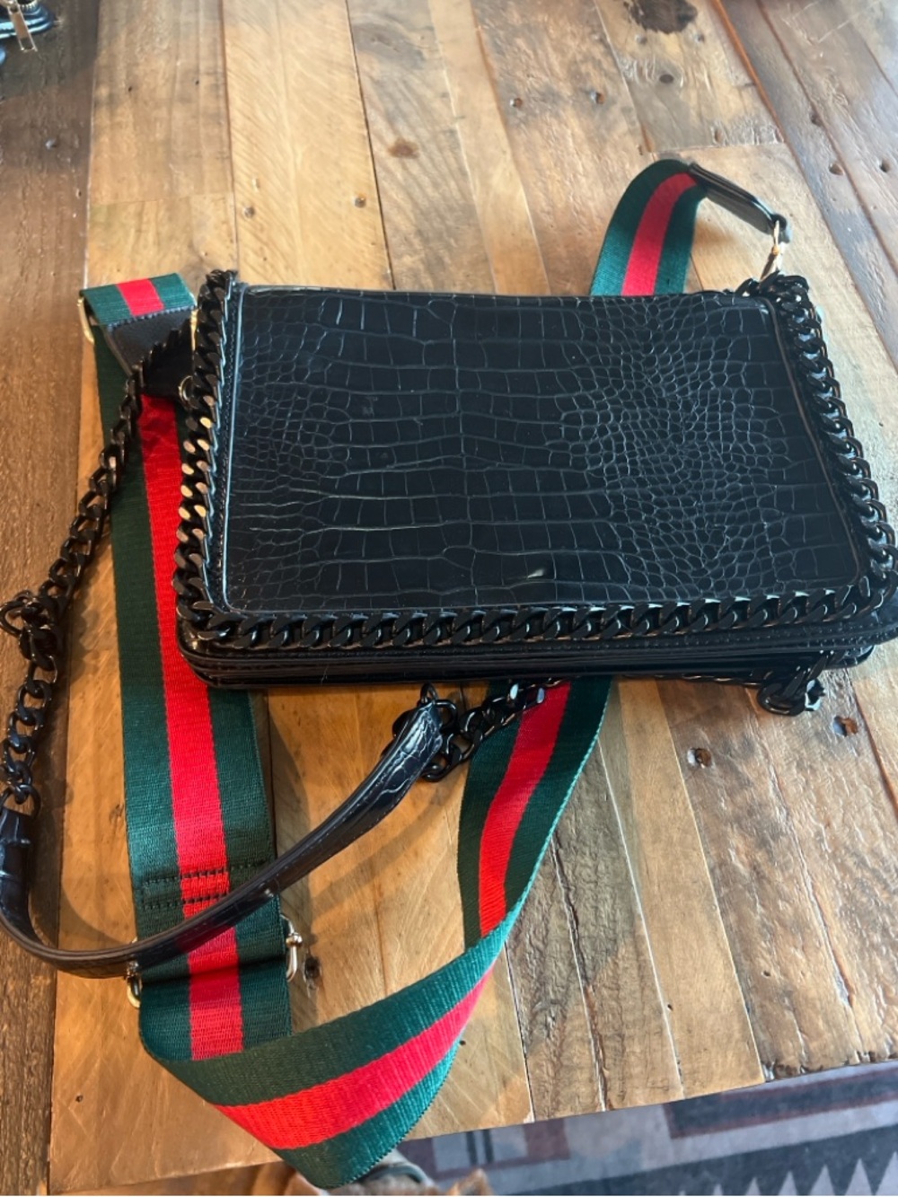 Black Croc Embossed Crossbody Bag w/ Chain Strap & Designer Inspired Strap - Picture 2 of 6